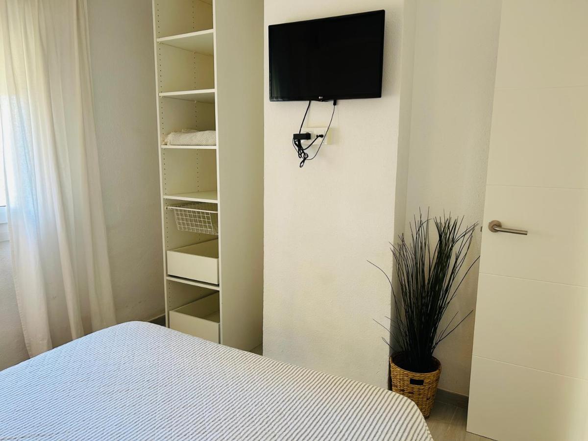 Malagueta Beach Premium Malaga Bagian luar foto